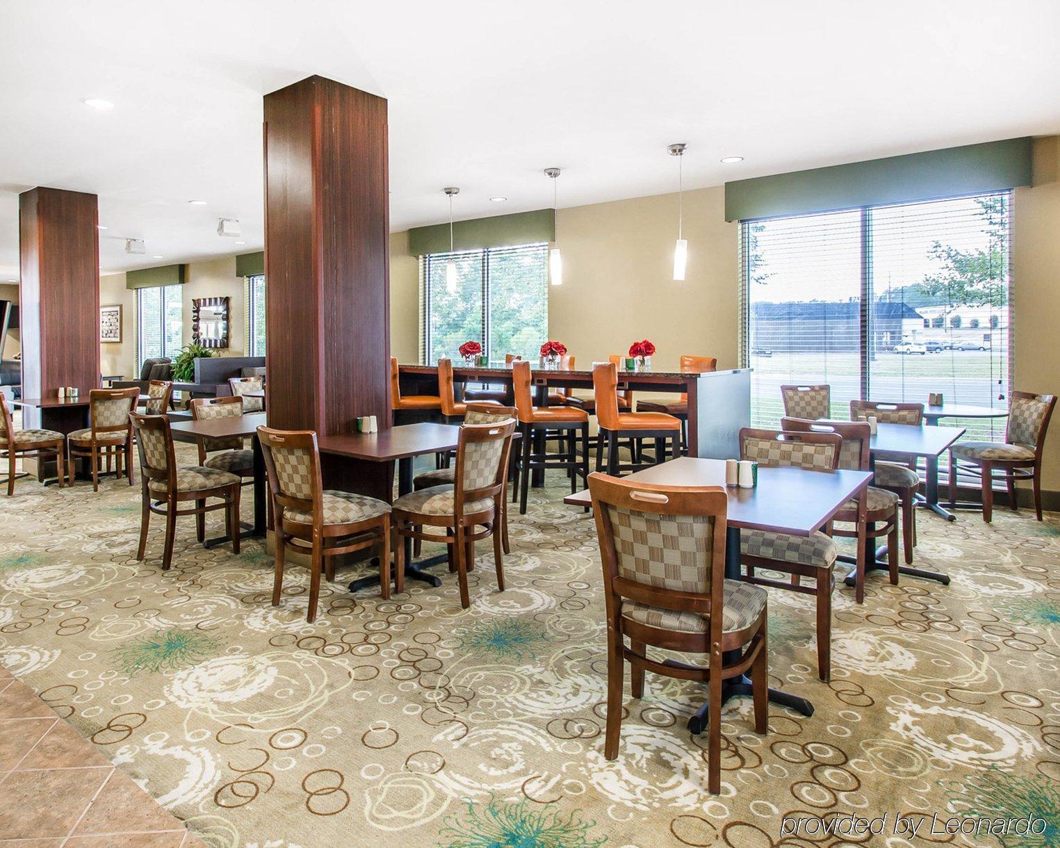 Best Western Dothan Inn & Suites Экстерьер фото