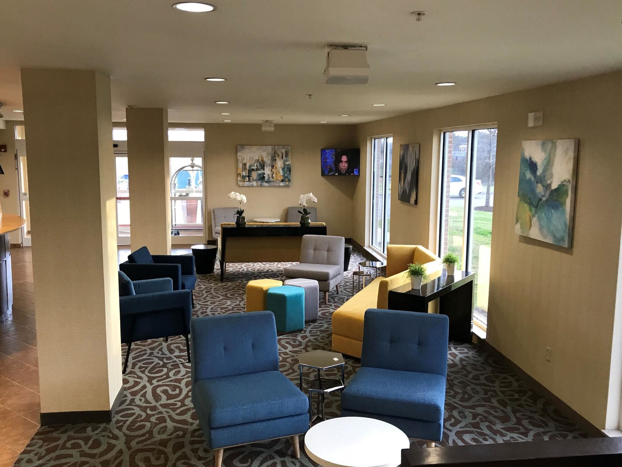 Best Western Dothan Inn & Suites Экстерьер фото